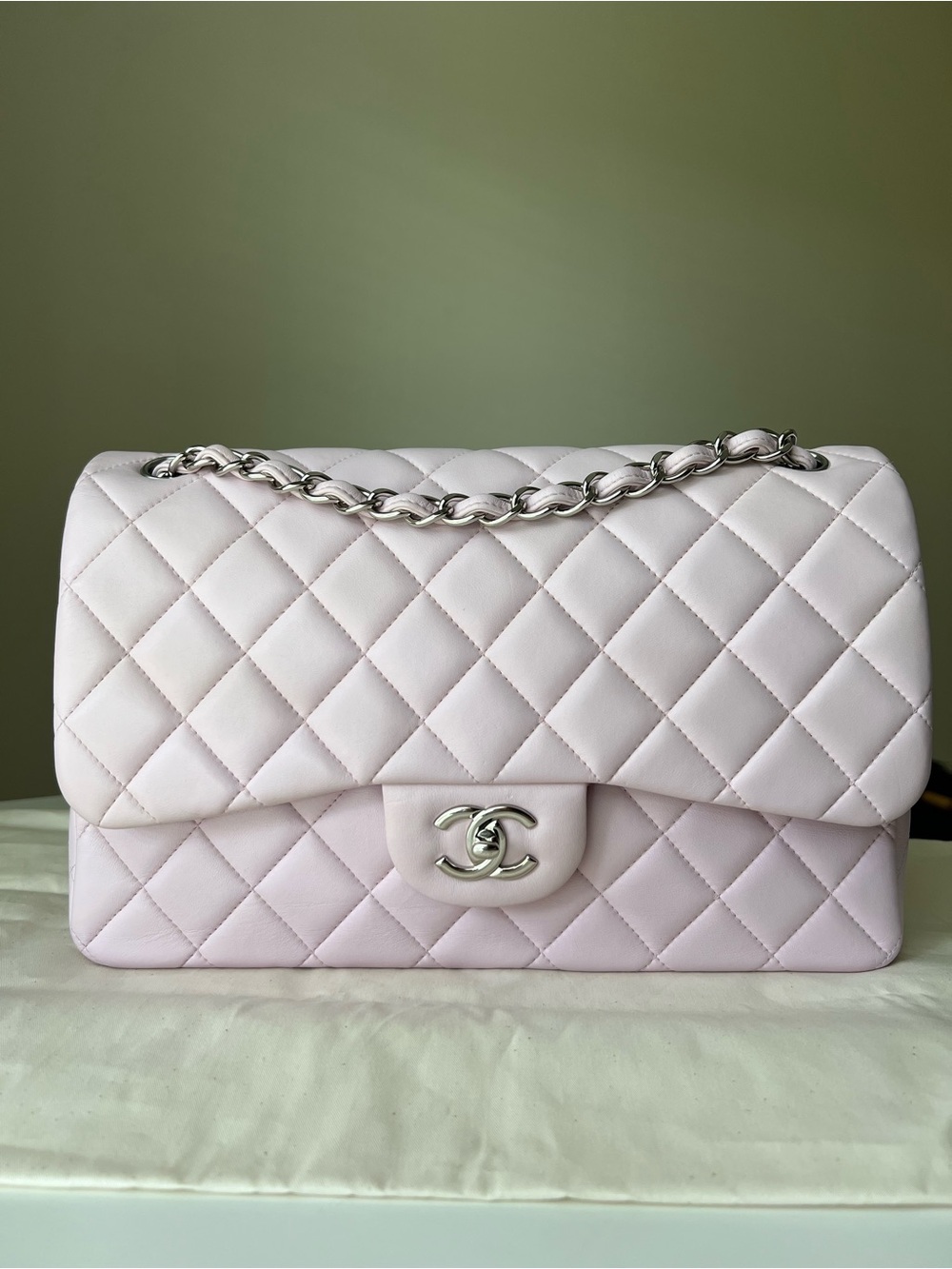 CHANEL double flap jumbo in light pink